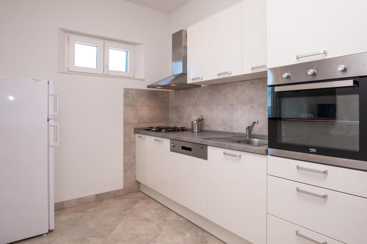 Sunrise Apartments Μπολ Εξωτερικό φωτογραφία