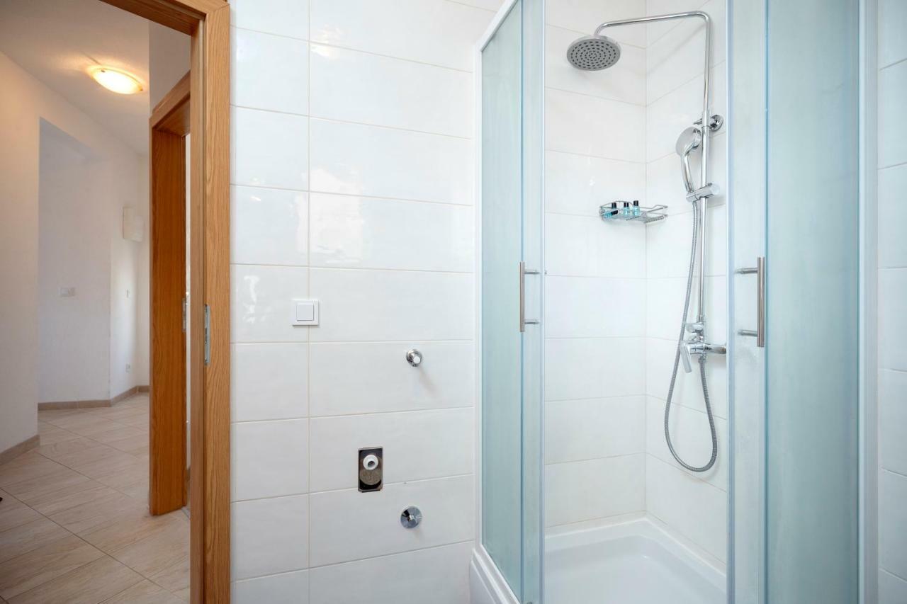 Sunrise Apartments Μπολ Εξωτερικό φωτογραφία